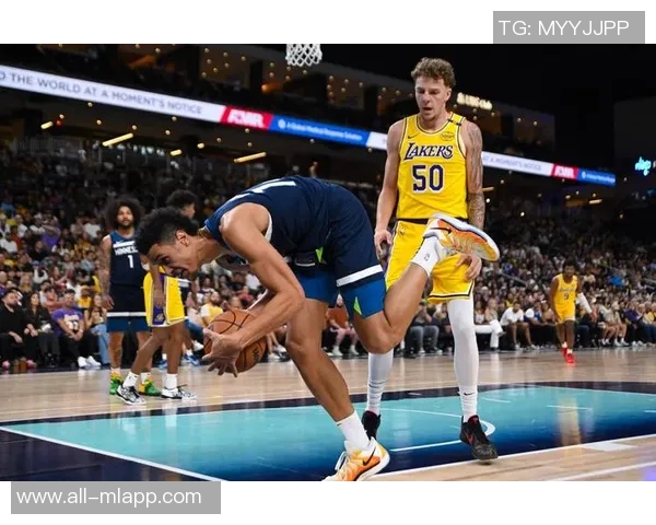 独行侠坚持首发阵容迎战挑战尽管遭遇两连败仍不轻言改变